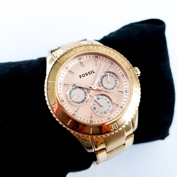 fossil watch with 3 dials